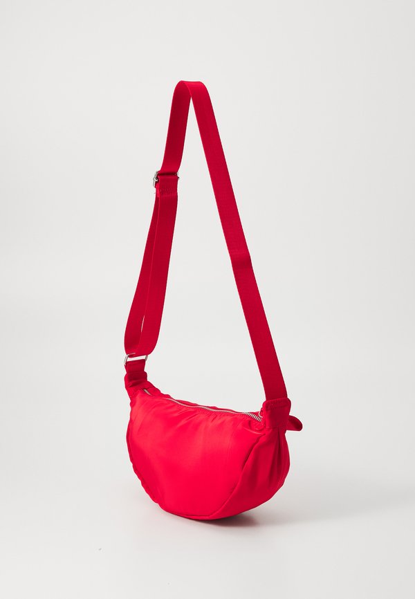 BAG BUMBAG UNO - Bum bag3