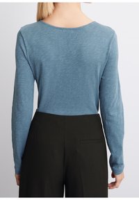 Marc O'Polo Langarmshirt - blue