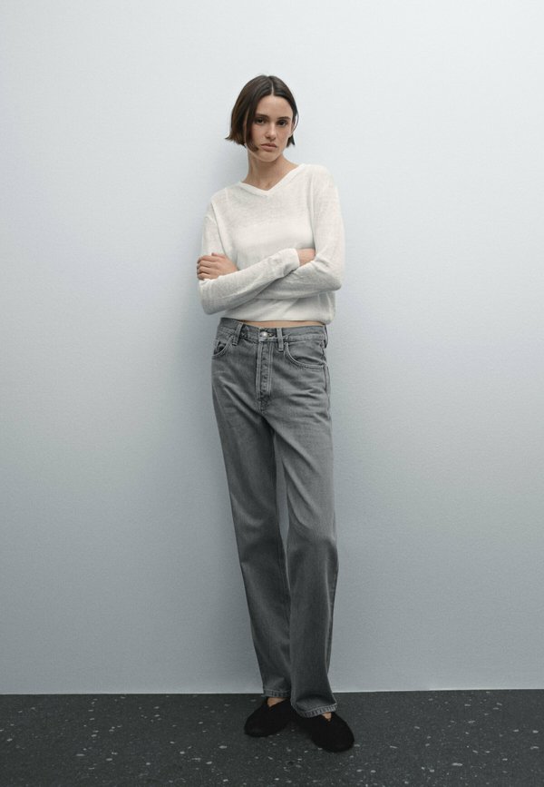 HIGH-WAIST STRAIGHT-LEG - Straight leg jeans4