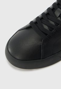 Thumbnail-Bild 6