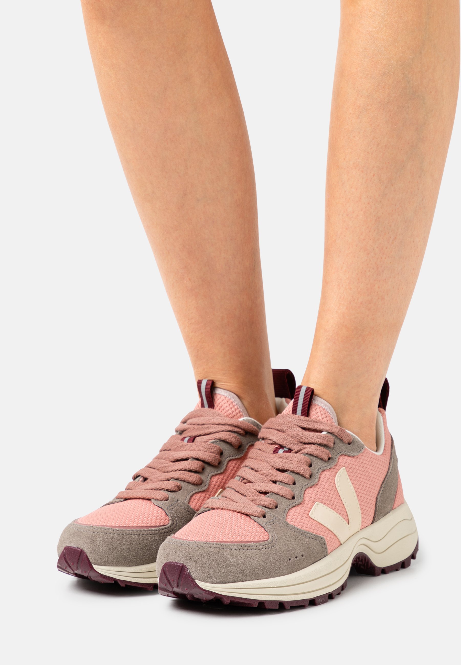 veja venturi pink
