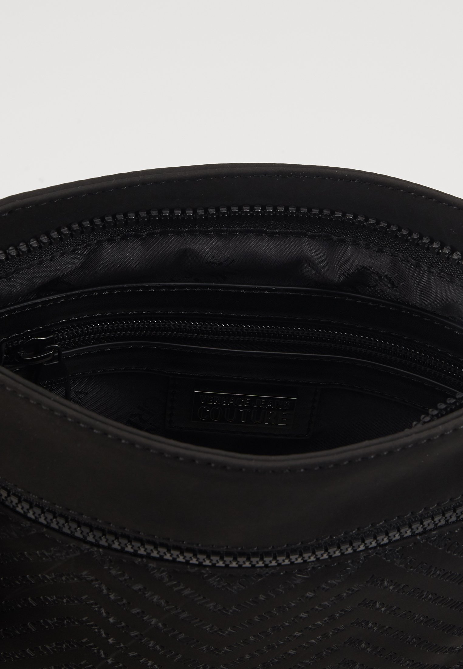 Versace Jeans Couture Skulderveske black Zalando.no Versace Jeans Couture Skulderveske black Zalando.no