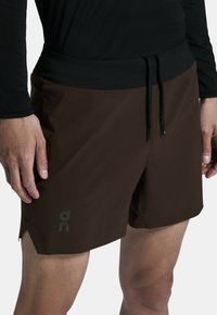 On 5" LIGHTWEIGHT - Pantalón corto de deporte - ox   black