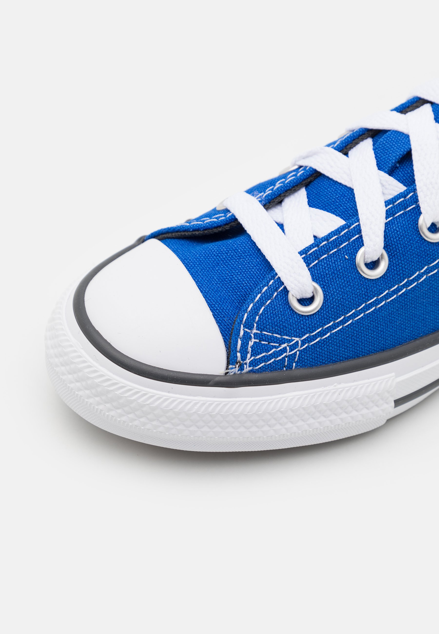 converse chuck taylor royal blue