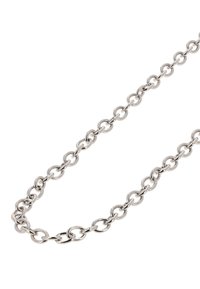 Stříbrný kovový řetěz s propletenými kulatými články, vystavený na bílém pozadí.