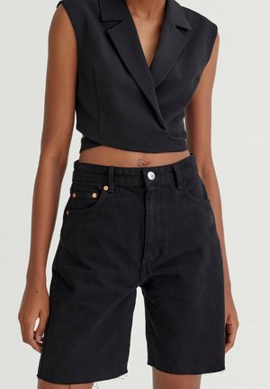 Short - black