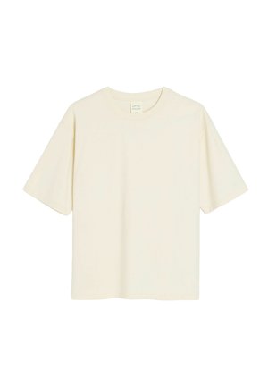 Prosty beżowy T-shirt z krótkim rękawem, okrągłym dekoltem i luźnym fasonem, pokazany na białym tle.