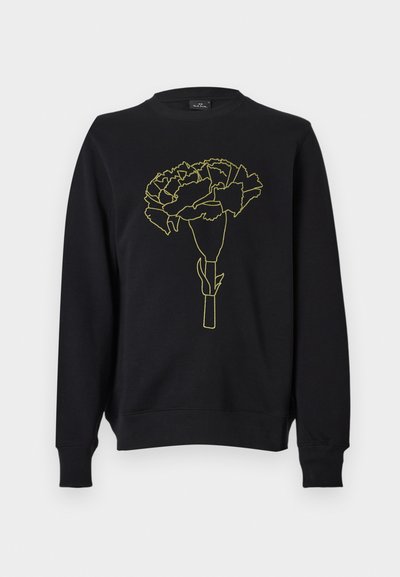 Μαύρο φούτερ με κίτρινο σχέδιο γραμμής ενός άνθους γαρύφαλλου στο μπροστινό μέρος. Έχει στρογγυλή λαιμόκοψη και μακριά μανίκια.