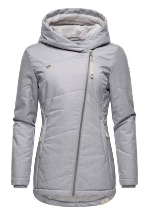 Veste d’hiver gris clair pour femme avec fermeture éclair frontale asymétrique, capuche attachée et doublure en polaire douce visible à l’intérieur de la capuche.