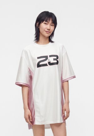 Jordan DRESS  - Robe t-shirt - white/iced carmine/black