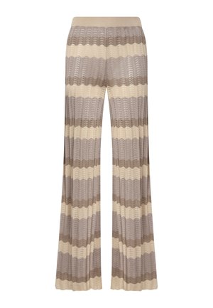 Παντελόνια πλεκτά σε φαρδιά γραμμή με οριζόντιες ρίγες σε μπεζ, ταμπά και κρεμ, με υφή κυματιστού μοτίβου και ελαστική μέση.