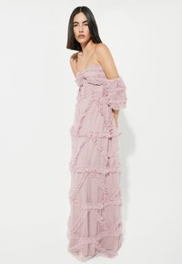 BEAUUT RUFFLE - Iltapuku - frosted pink