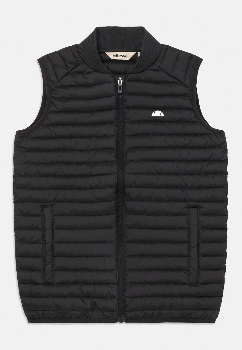 Colete de padrão acolchoado preto com colarinho canelado, costura horizontal, fecho frontal com zipper e detalhe do logótipo no lado esquerdo do peito. Apresenta bolsos laterais.