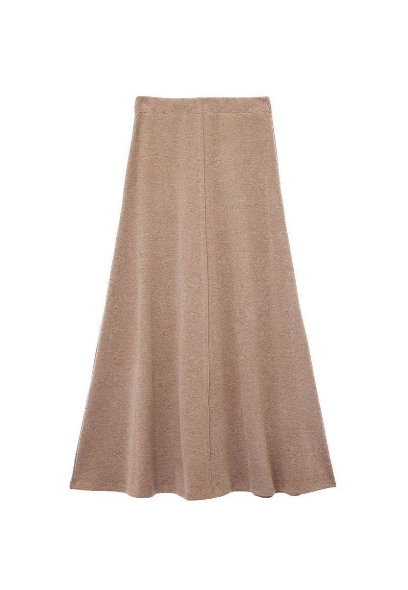 En lang A-formet nederdel lavet af blødt, beige stof med en glat tekstur, der har en midterseam bagpå og en udvidet form.