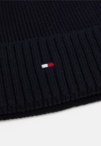 Tommy Hilfiger PIMA BEANIE UNISEX - Beanie - blue