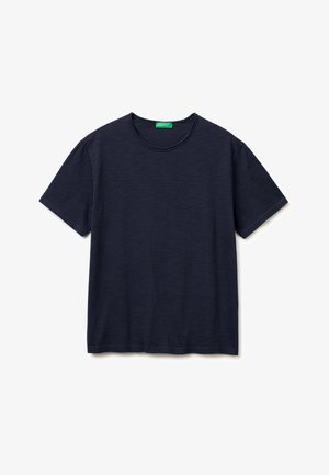 T-shirt uni bleu marine foncé à manches courtes et col rond, posé à plat sur fond blanc.