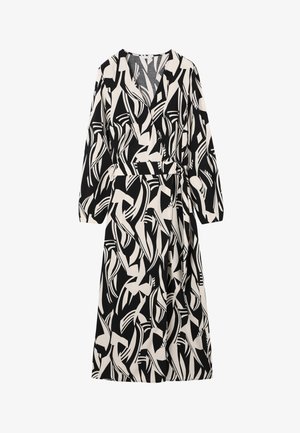 Melna un balta iesaiņojamā kleita ar abstraktiem rakstiem, garām piedurknēm, V-veida izgriezumu un jostu viduklim, lai veidotu piegulošu siluetu.