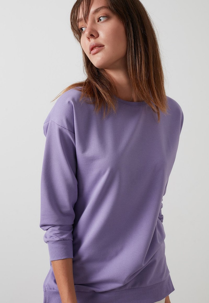 LELA - CREW NECK - Mikina - lilac, Zvětšit