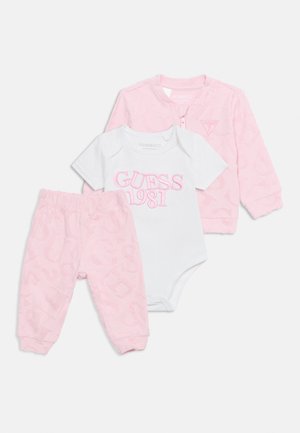 Guess, BABY ACTIVE UNISEX SET - Bodi - polly pink