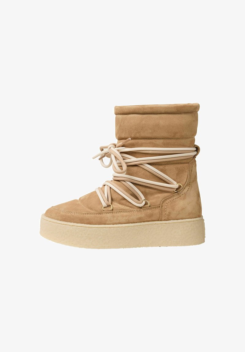 NEWD. Vinterstövlar - beige