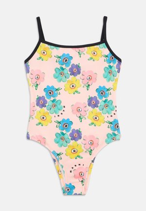 Costume intero con sottili spalline nere, base rosa pastello e motivo floreale multicolore in blu, giallo, verde, viola e rosa.