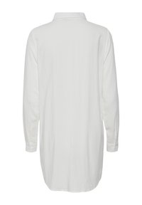 Balta garām piedurknēm krekla kleita ar apkakli, poga aiztaisāmiem manžetēm un taisnu muguras daļu, attēlota uz vienkārša balta fona.