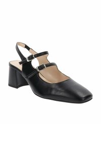 Zapato slingback de cuero negro con punta cuadrada, dos hebillas ajustables, tacón bloque medio y textura suave.