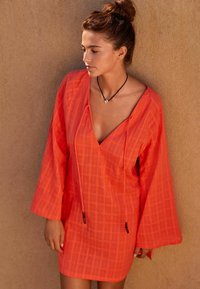 Next COVER-UP KAFTAN - Blúz - coral pink