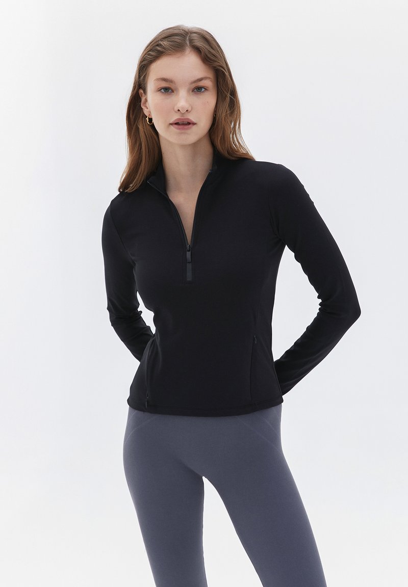 OXXO - MIT REISVERSCHLUSS - Long sleeved top - black, Enlarge