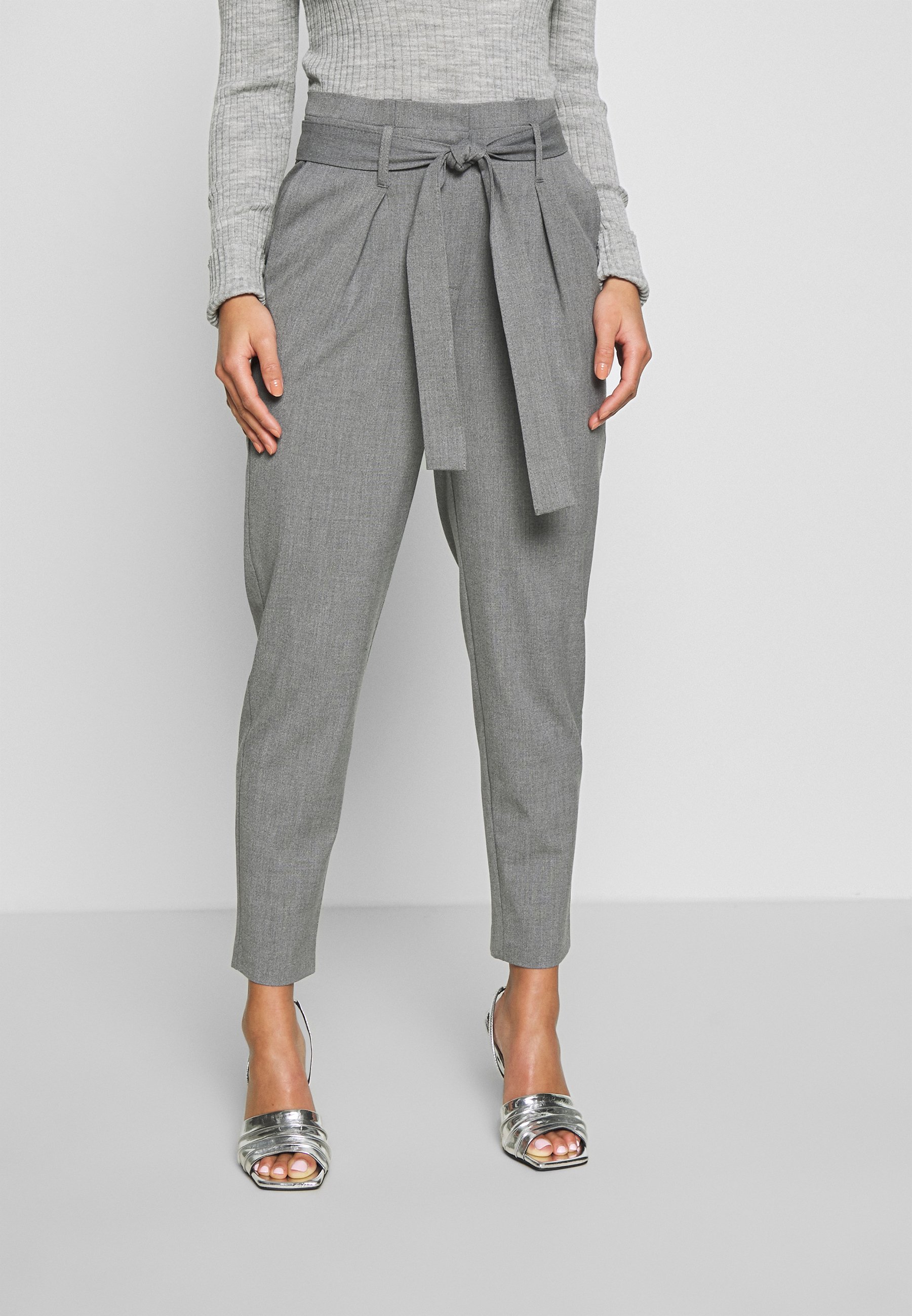 ONLY Petite ONLNICOLE PAPERBAG ANKEL PANTS - Broek - light grey  melange/lichtgrijs gemêleerd - Zalando.nl