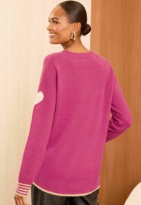 Love & Roses SUPER COSY CREW NECK - Stickad tröja - pink