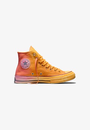 Converse, HIGH-TOP SHOE CHUCK 70 COLOR FEST UNISEX - Zapatillas altas - sunrise dyed