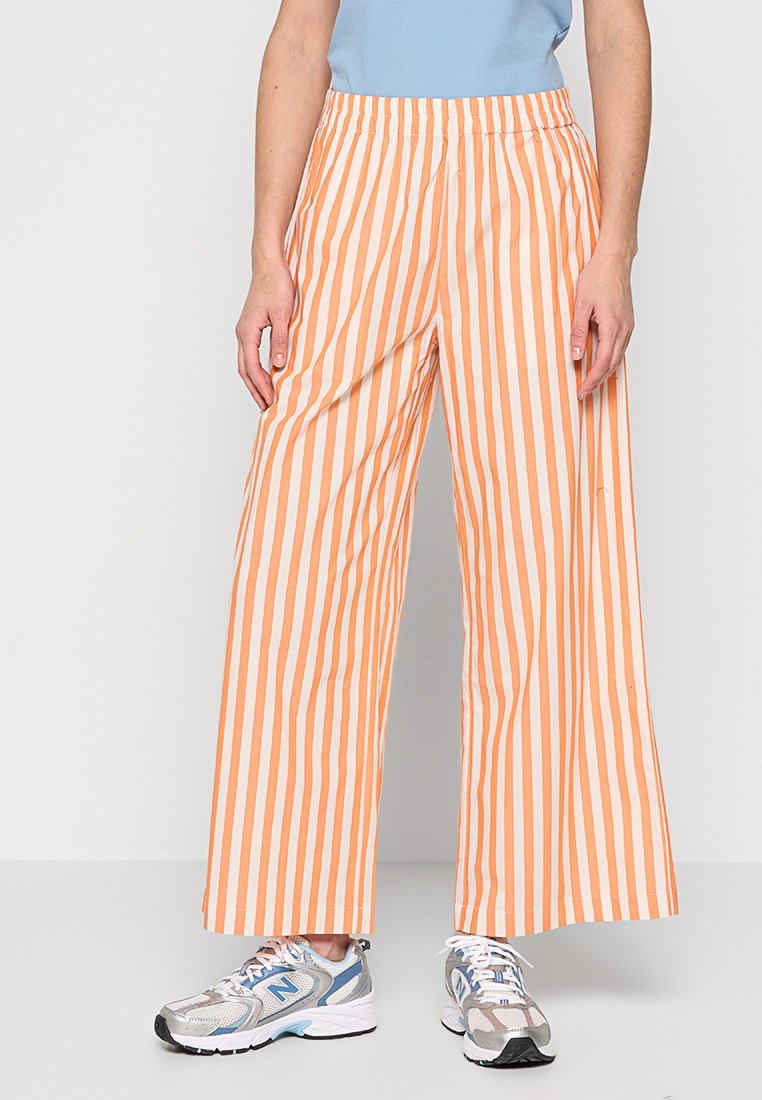 Part Two Broek oranje Part Two Broek oranje