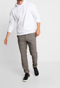 Pier One Trousers - mottled brown