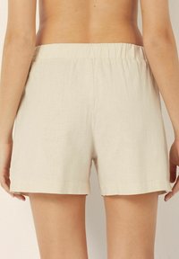 Yamamay Šortky - white ivory plain