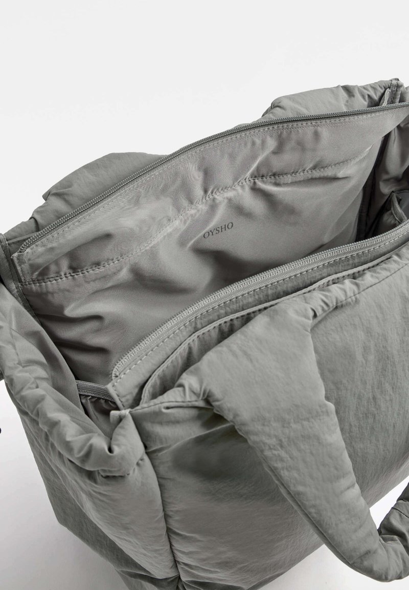 OYSHO Bolso de mano - Imagen 2