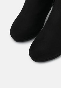 Anna Field Kozačky na vysokém podpatku - black