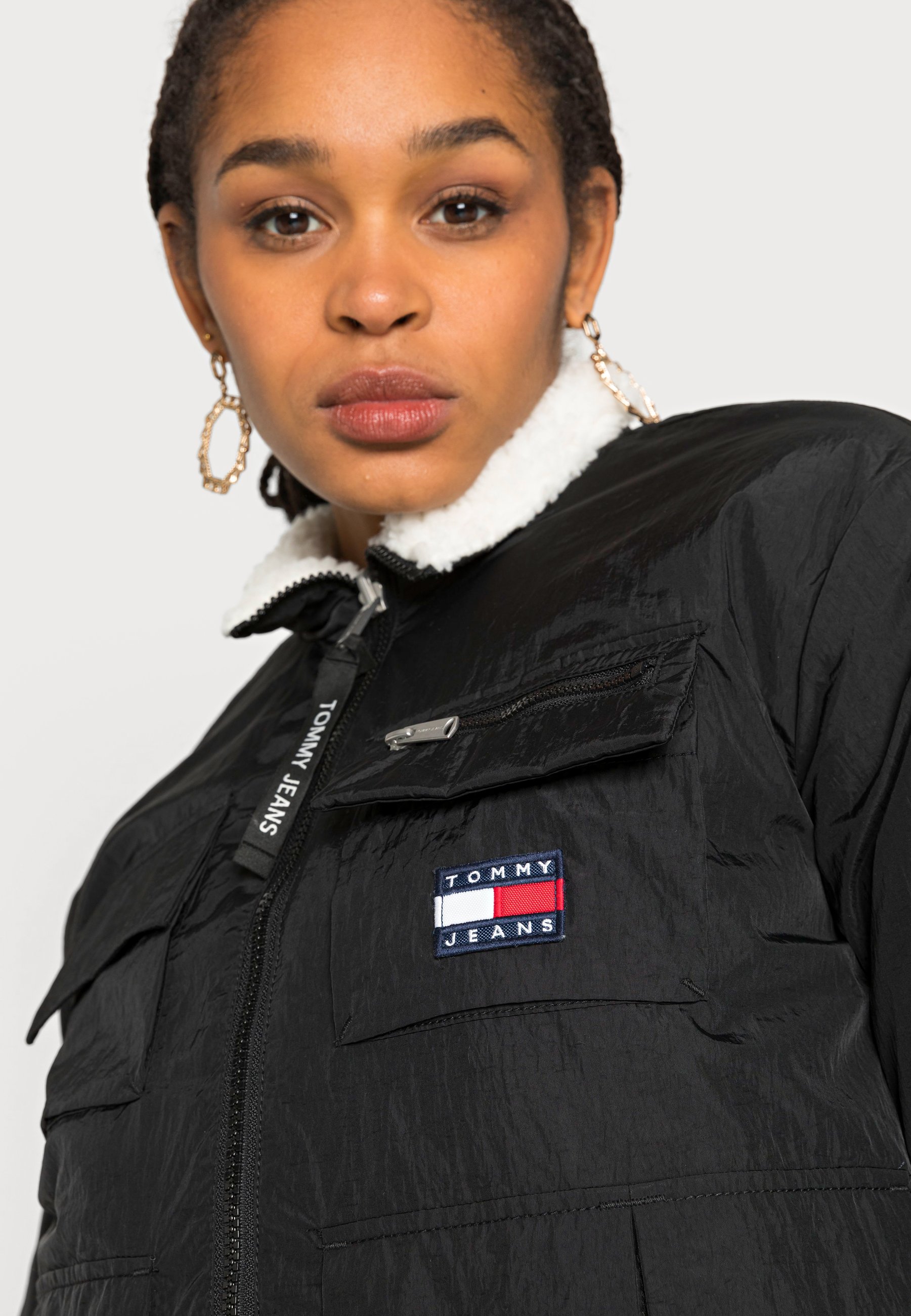 tommy jeans sherpa jacket