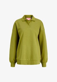 Selected, green moss