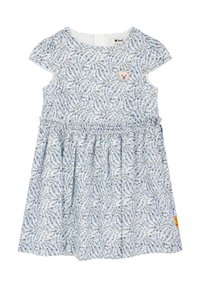 Robe en coton à fleurs bleu clair avec des manches courtes, jupe plissée et un patch en forme d'ours en peluche sur la poitrine. Dispose d'une fermeture à l'arrière.