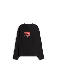 Tricou negru cu mâneci lungi, fabricat din bumbac. Prezintă un print grafic roșu cu fața unui clovn și textul "Pennywise" dedesubt.