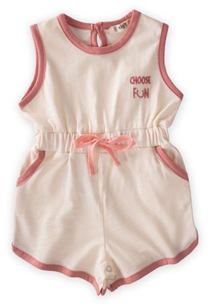 Combinaison légère crème avec des bordures roses, sans manches, taille élastique et poches. Présente l'inscription "CHOISIS L'AMUSEMENT" brodée en rose sur le devant.