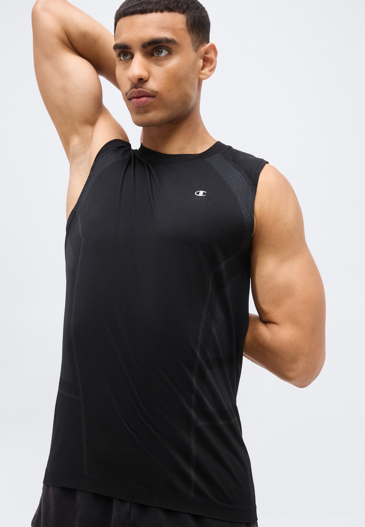 SEAMLESS TANK