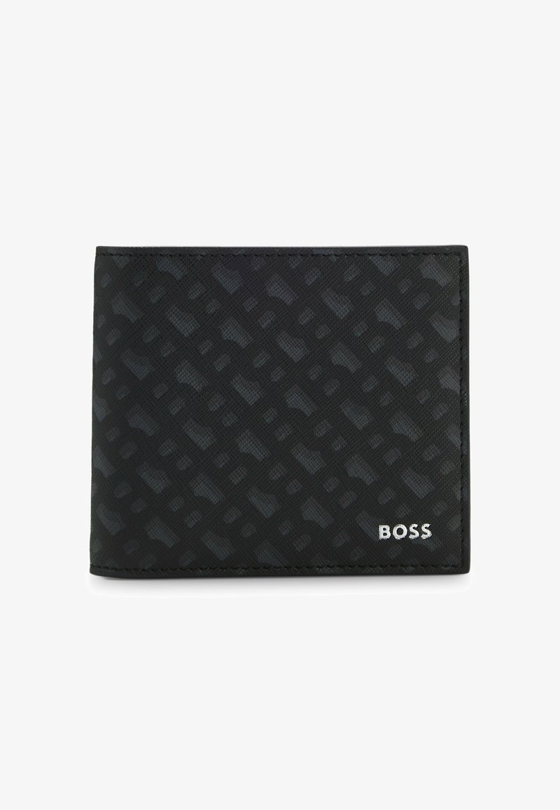 Portefeuille bifold noir avec un motif texturé, doté de bords lisses et d'un logo métallique argenté dans le coin inférieur droit.