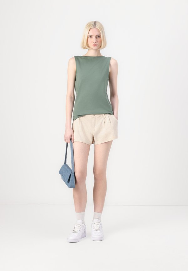 LIVVY  - Shorts - flax3