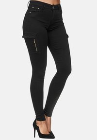 Elara Pantalones cargo - schwarz