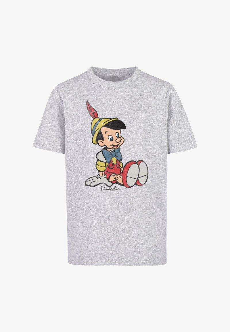 Grå t-shirt med kort ärm som har en färgglad illustration av Pinocchio, som har en blå fluga och röda shorts, med en fjädrig hatt.