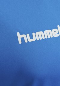 Hummel PROMO SET - Shorts - diva blue
