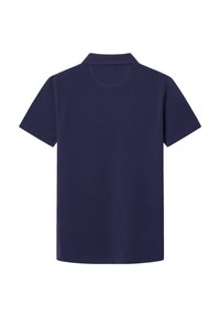 Polo shirt blu navy con una texture morbida, maniche corte e colletto classico. Presenta una schiena pulita senza loghi o accenti visibili.