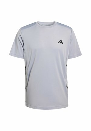 Lichtgrijs sportshirt met korte mouwen, zwarte accentstrepen aan de zijkanten en een klein zwart logo op de borst. Glad weefsel.